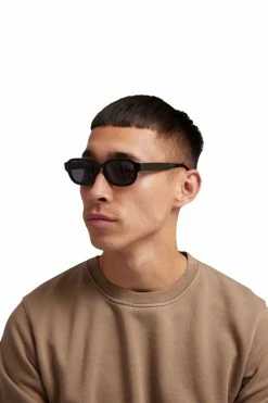 Femme Sunglass 01 - Lunettes Colorful Standard -Pulls et Sweats Soldes Boutique 01 FACE PORTE HOMME colorfulstandard SUNGLASS 01 CLASSIC HAVANA BROWN 1800x1800