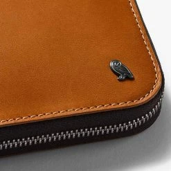 Homme Porte Monaie - Zip Wallet - Bellroy -Pulls et Sweats Soldes Boutique Portemonaie ZipWallet Caramel Bellroy2 1800x1800 1