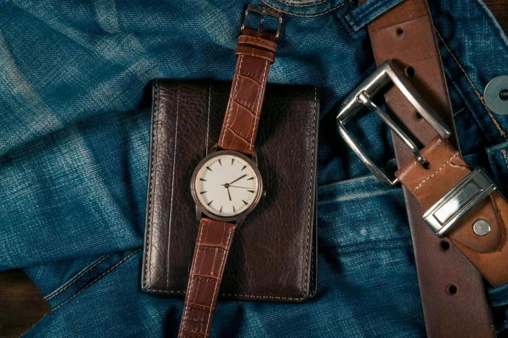 Pulls et Sweats Soldes Boutique 3 Pulls et Sweats Soldes Boutique -Pulls et Sweats Soldes Boutique accessoire