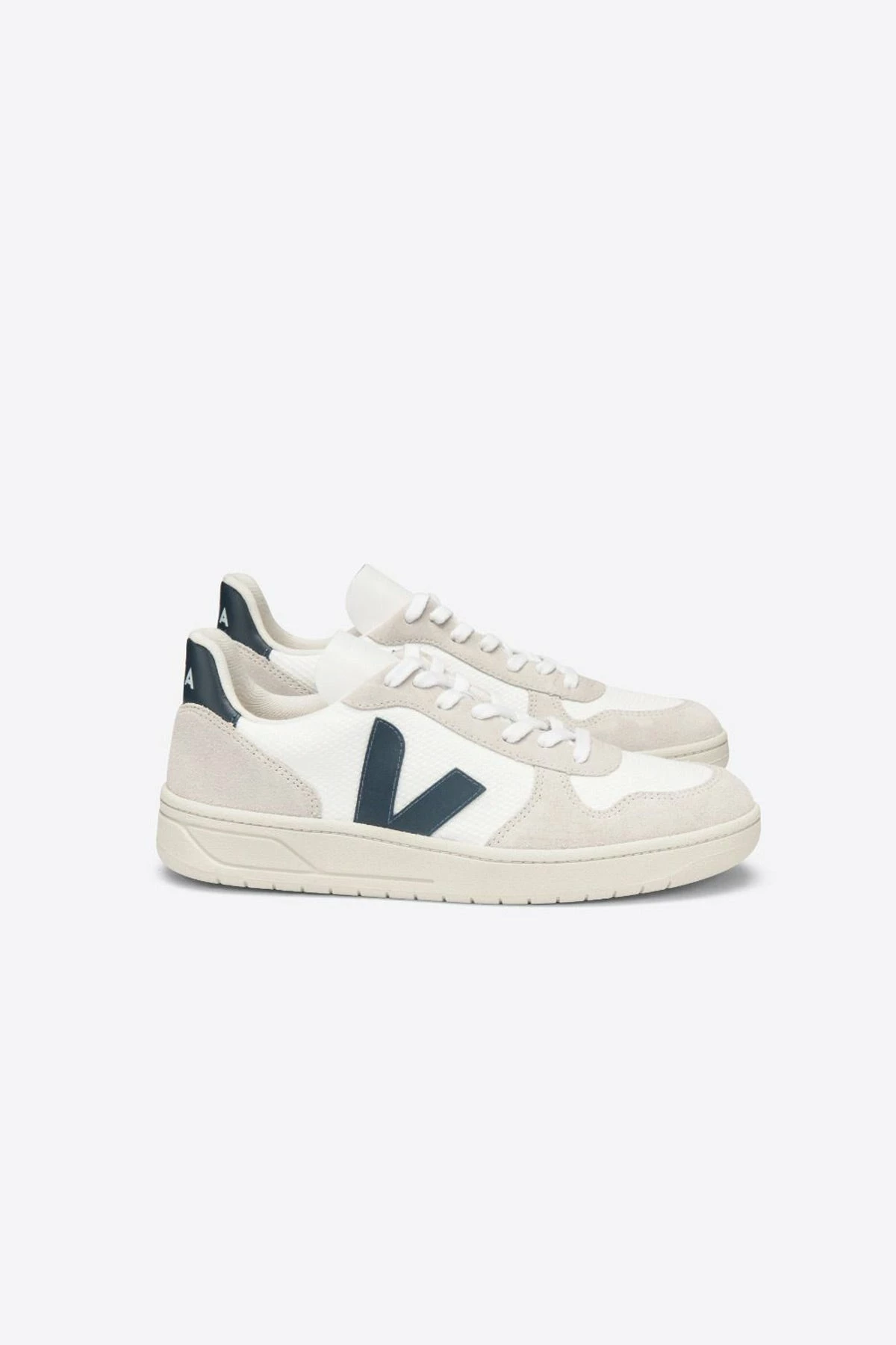 Homme V-10 B-Mesh - Veja 1 Homme V-10 B-Mesh - Veja