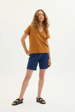 Femme T-Shirt Hemp Clavel - Thinking Mu -Pulls et Sweats Soldes Boutique camiseta hemp clavel brown 2 1800x1800