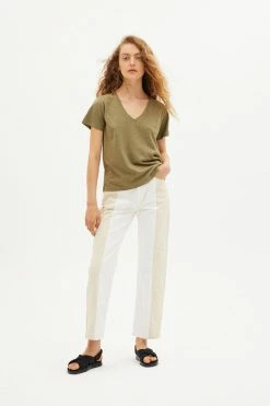 Femme T-Shirt Hemp Clavel - Thinking Mu -Pulls et Sweats Soldes Boutique camiseta hemp clavel kaki 2 1800x1800