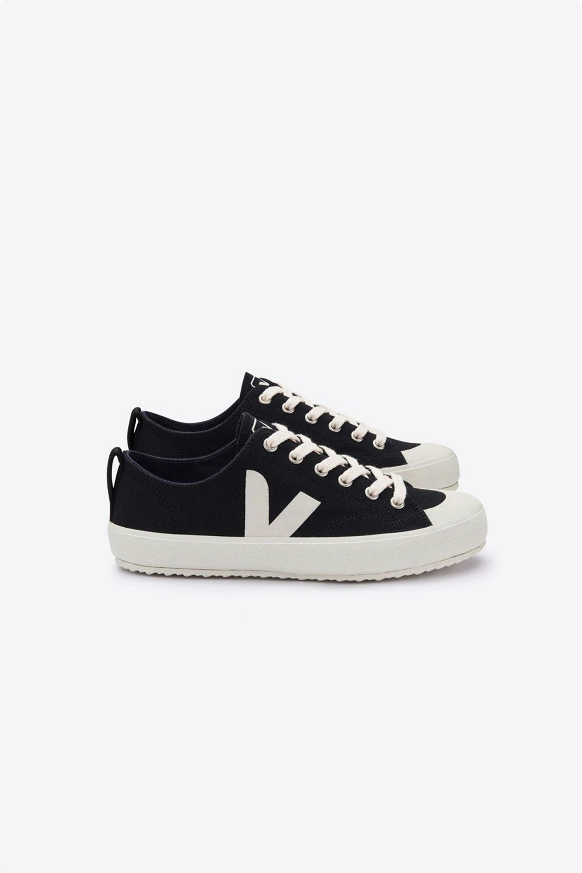 Femme Nova Canvas - Veja 1 Femme Nova Canvas - Veja