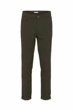 NEIWA V3 Homme Pantalon Joe Slim Cropped Recycled Chino - Knowledge Cotton Apparel -Pulls et Sweats Soldes Boutique joe cropped forrest night 2 1800x1800 2