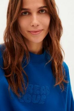 Femme Sweat Spread Love - Thinking Mu -Pulls et Sweats Soldes Boutique sweat love bleu 1 1800x1800